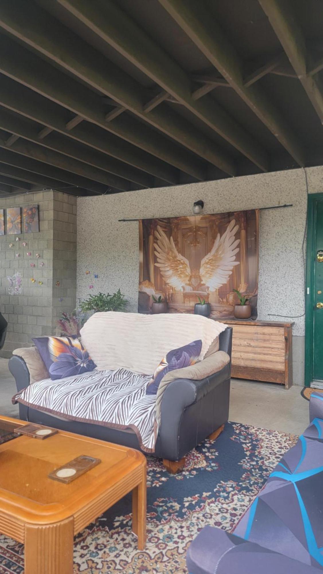 Charming - 2 Bedrooms Suite, 1 Full Bath & Family Room Kamloops Eksteriør bilde